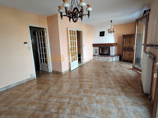 Maison vente à Montargis, Pannes