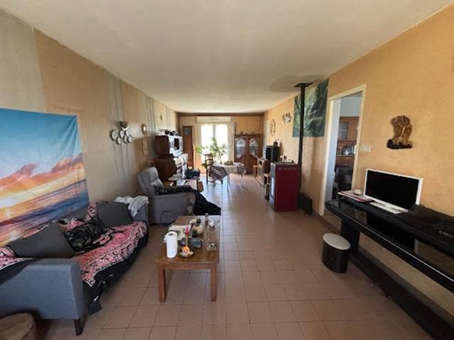Maison vente à Rochechouart, Saint-laurent-sur-gorre