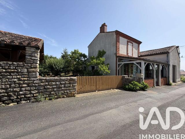 Maison vente à Parthenay, Airvault