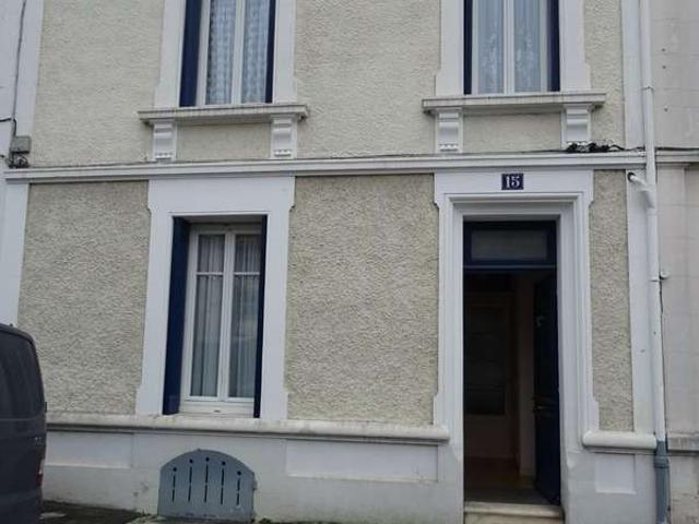 Maison vente à Angoulême, Aignes-et-puypéroux