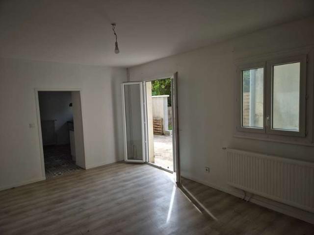 Maison vente à Angoulême, Aignes-et-puypéroux