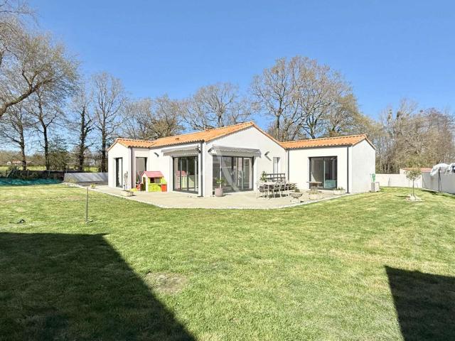 Maison vente à La Roche-sur-Yon, Les Clouzeaux