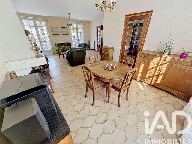 Maison vente à Parthenay, Azay-sur-thouet
