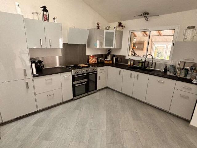 Maison vente à Nantes, Basse-goulaine