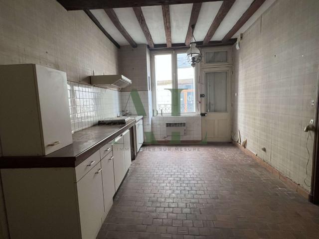 Maison vente à Saumur, Cheviré-le-rouge