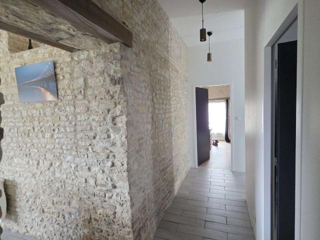 Maison vente à La Rochelle, Benon