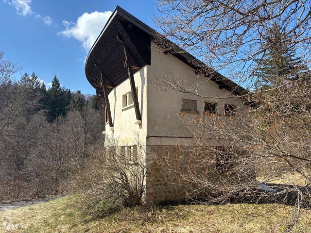 Maison vente à Die, Bouvante