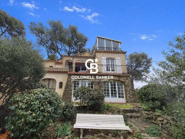 Maison vente à Arrondissement de Toulon, Carqueiranne