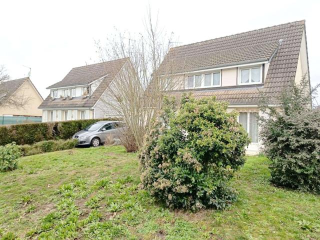 Maison vente à Alençon, Cerisé