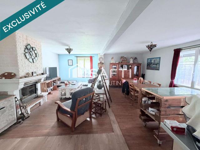 Maison vente à La Gaconnière, Champdeniers