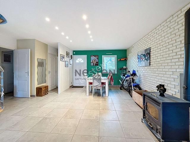 Maison vente à Angers, Étriché