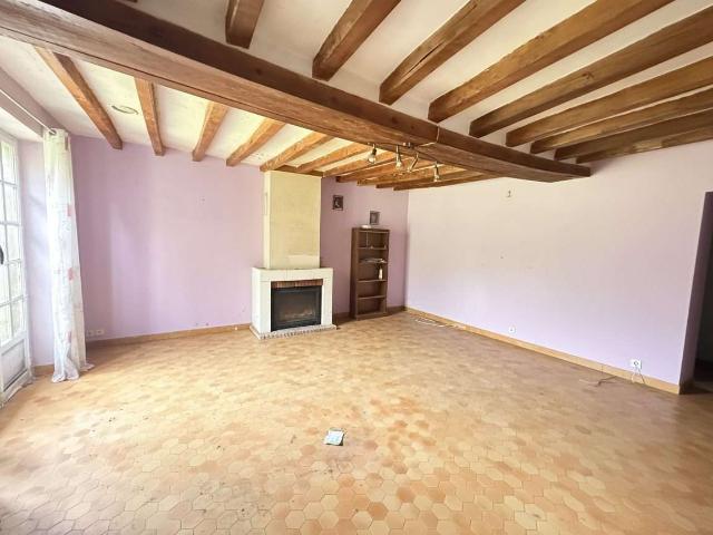 Maison vente à Angers, Chaumont-d'anjou