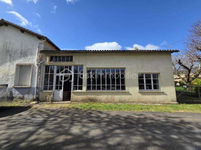 Maison vente à Niort, Clussais-la-pommeraie