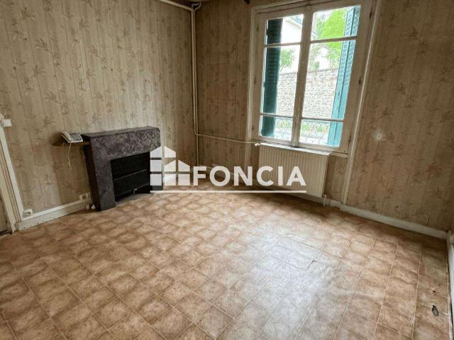 Maison vente à Mamers, Connerré
