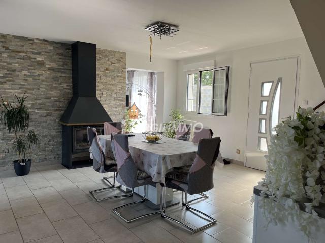 Maison vente à Mamers, Connerré