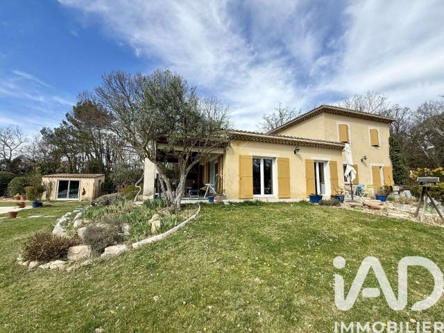 Maison vente à Carpentras, Crestet