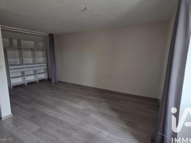 Maison vente à Confolens, Etagnac