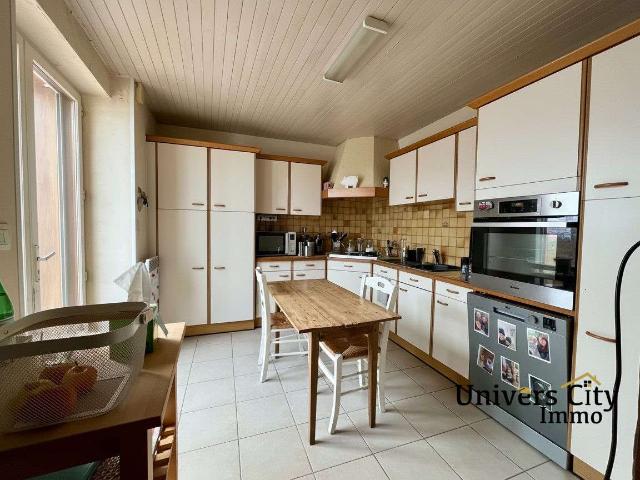 Maison vente à Angers, Étriché