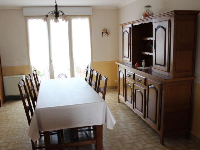 Maison vente à Évron, Mayenne