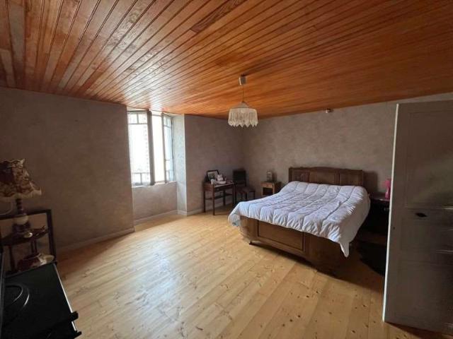 Maison vente à Niort, Exoudun