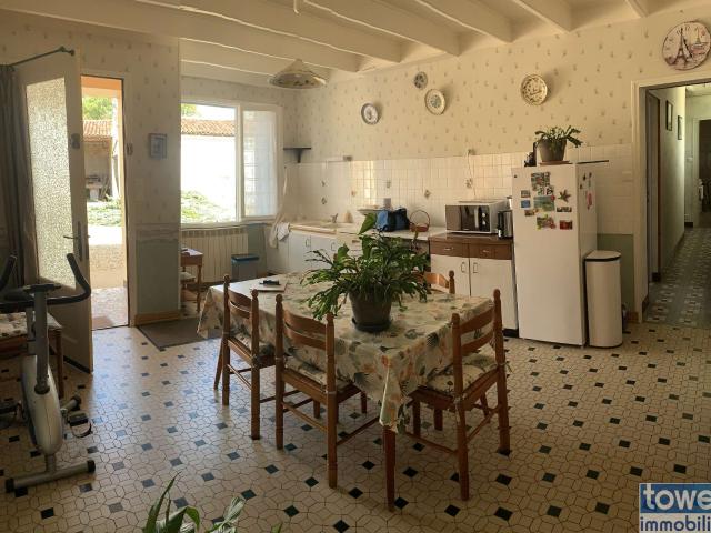 Maison vente à Saint-Jean-d'Angély, Les Touches-de-périgny