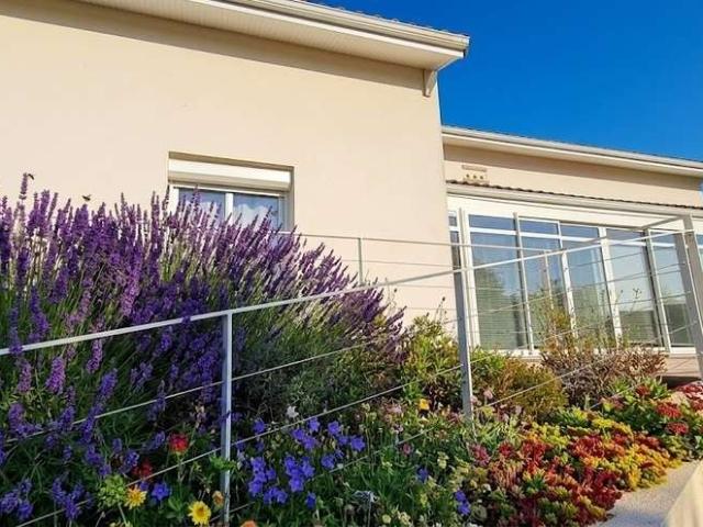 Maison vente à Angoulême, Mouthiers-sur-boëme