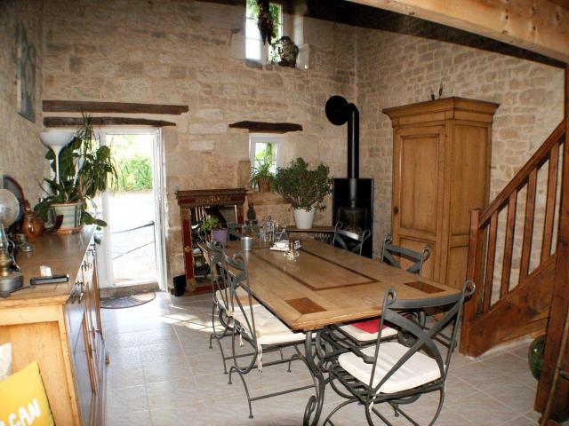 Maison vente à Fontenay-le-Comte, Foussais-payré