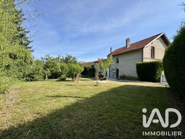 Maison vente à Vouziers, Grandham