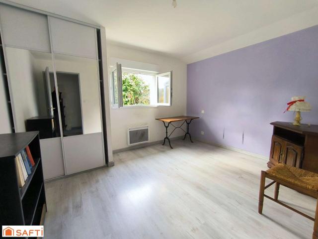 Maison vente à Tachenn Kerriwal, Guerlesquin