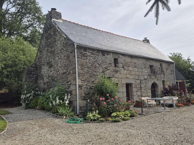 Maison vente à Guingamp, Bretagne