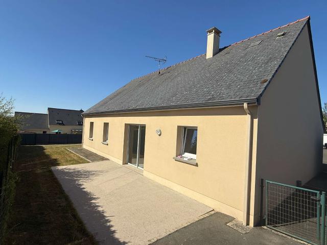Maison vente à Mayenne, La Baconnière