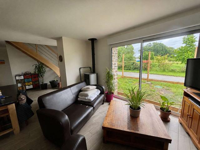 Maison vente à Mayenne, La Baconnière