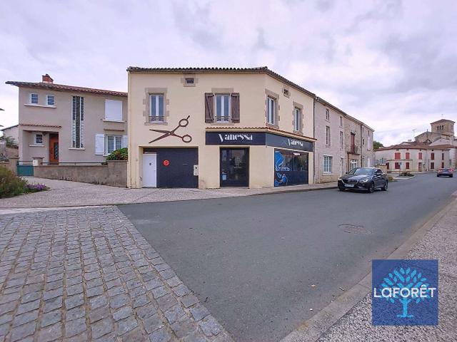 Maison vente à Fontenay-le-Comte, La Caillère-saint-hilaire