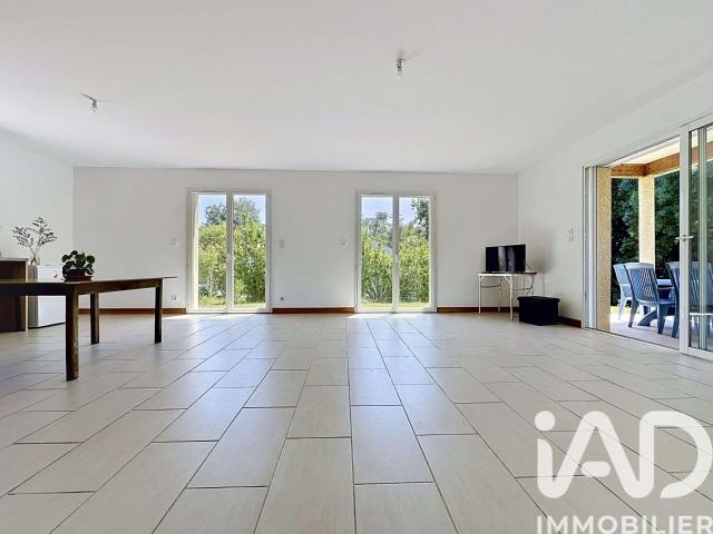Maison vente à Saintes, La Clisse