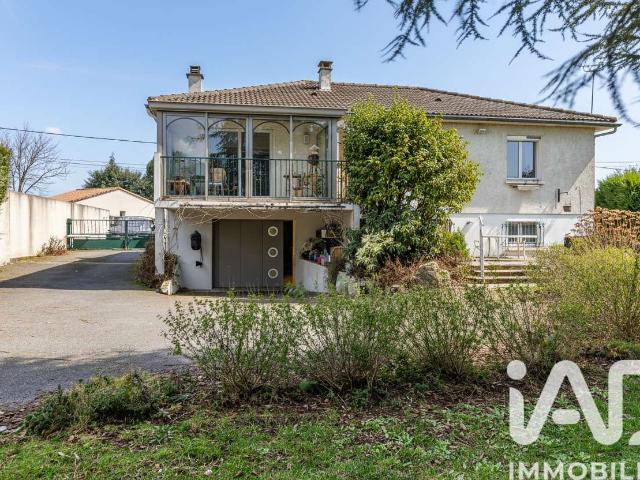 Maison vente à La Roche-sur-Yon, La Genétouze