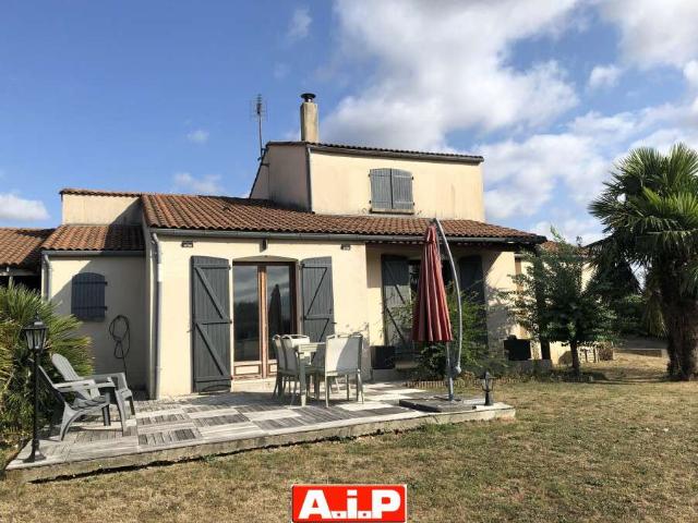 Maison vente à Fontenay-le-Comte, La Meilleraie-tillay