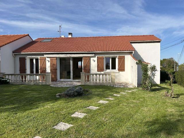 Maison vente à Nantes, La Montagne