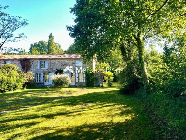 Maison vente à La Roche-sur-Yon, La Roche-sur-yon