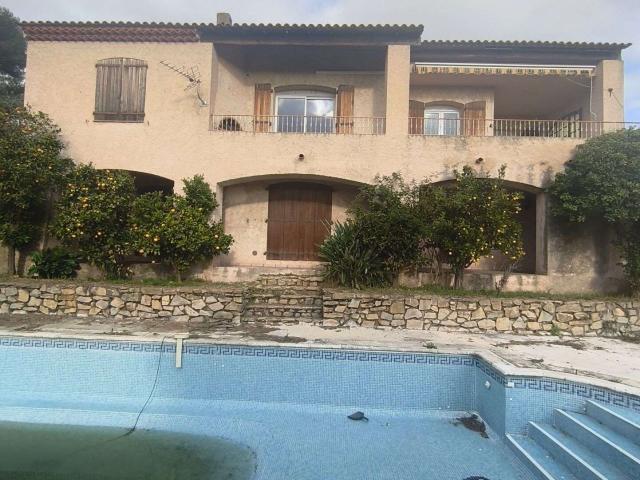 Maison vente à Arrondissement de Toulon, La Seyne-sur-mer