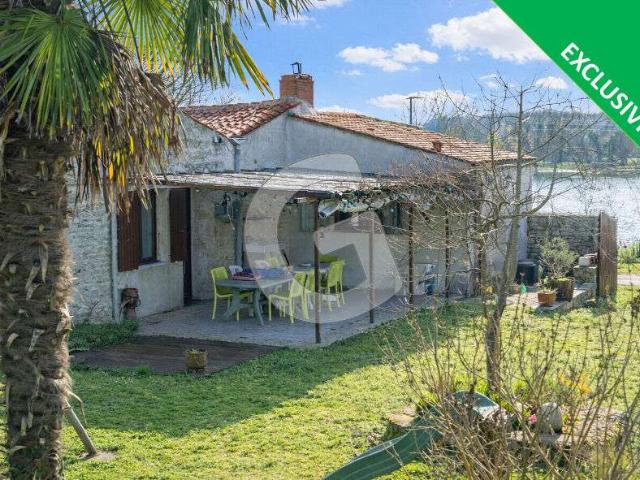 Maison vente à Fontenay-le-Comte, Lairoux