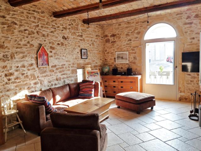 Maison vente à Nîmes, Lecques