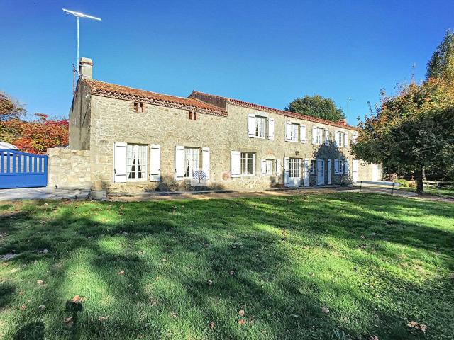 Maison vente à Bressuire, Nueil-les-Aubiers