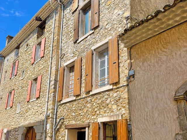 Maison vente à Nyons, Les Pilles