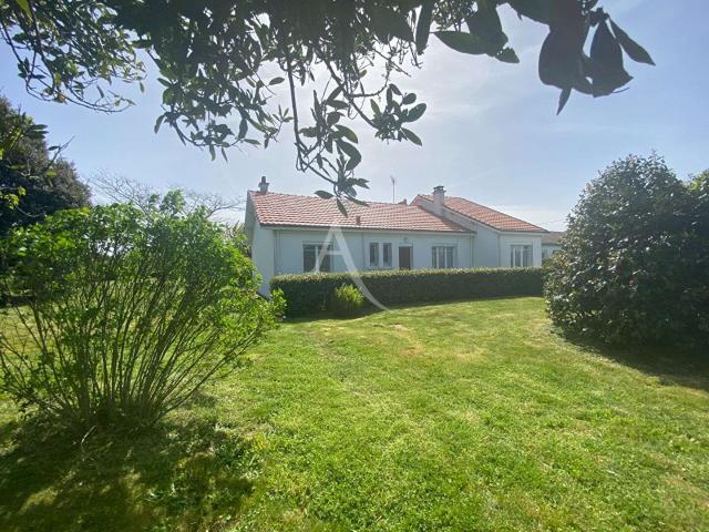 Maison vente à Nantes, Machecoul