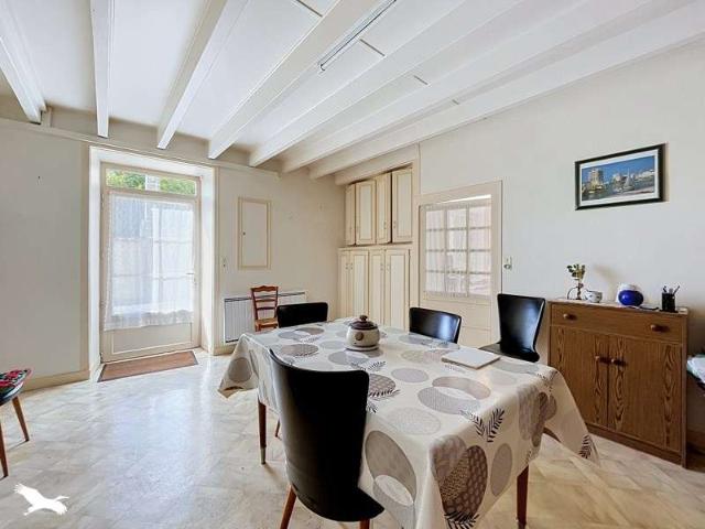 Maison vente à Mauzé-sur-le-Mignon, Deux-Sèvres