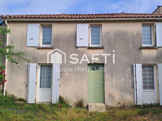 Maison vente à Fontenay-le-Comte, Mervent
