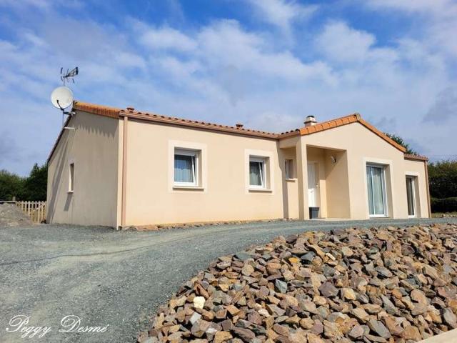 Maison vente à Bressuire, Moncoutant