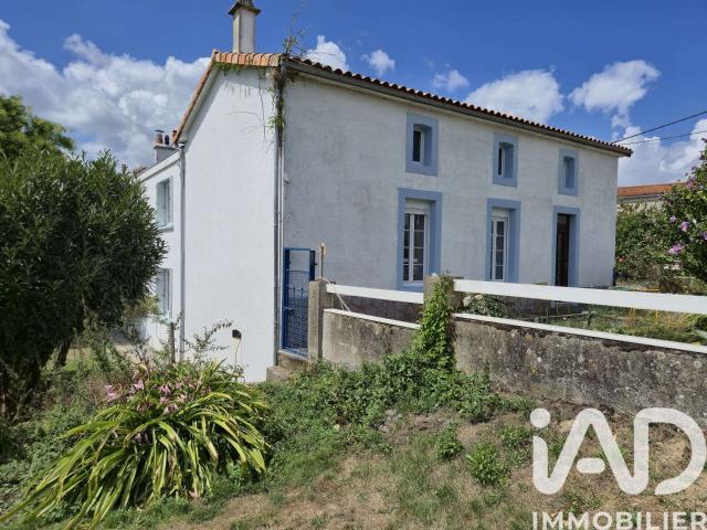 Maison vente à Bressuire, Moncoutant