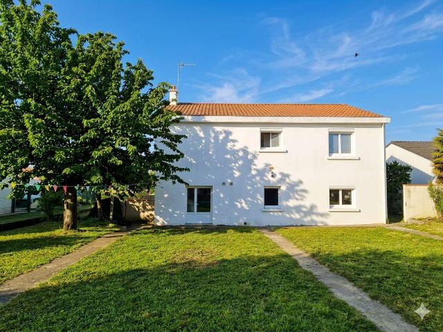 Maison vente à La Roche-sur-Yon, Montaigu
