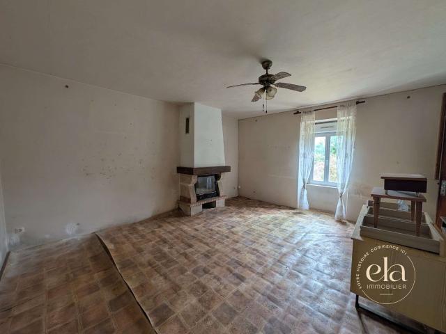 Maison vente à Fontenay-le-Comte, Montournais